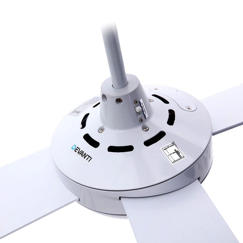 52'' Ceiling Fan w/Light w/Remote Timer - White - Nurns