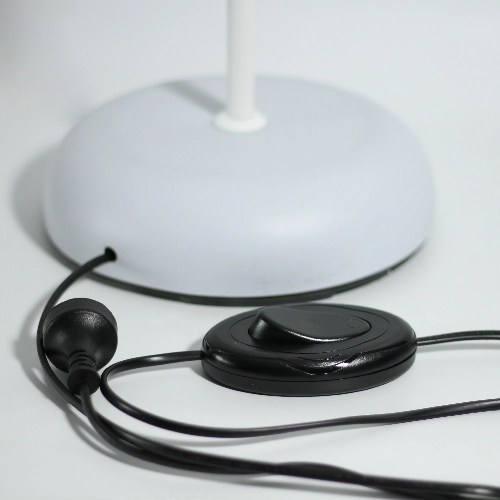 158cm Dual Light Metal Floor Lamp - White - Nurns