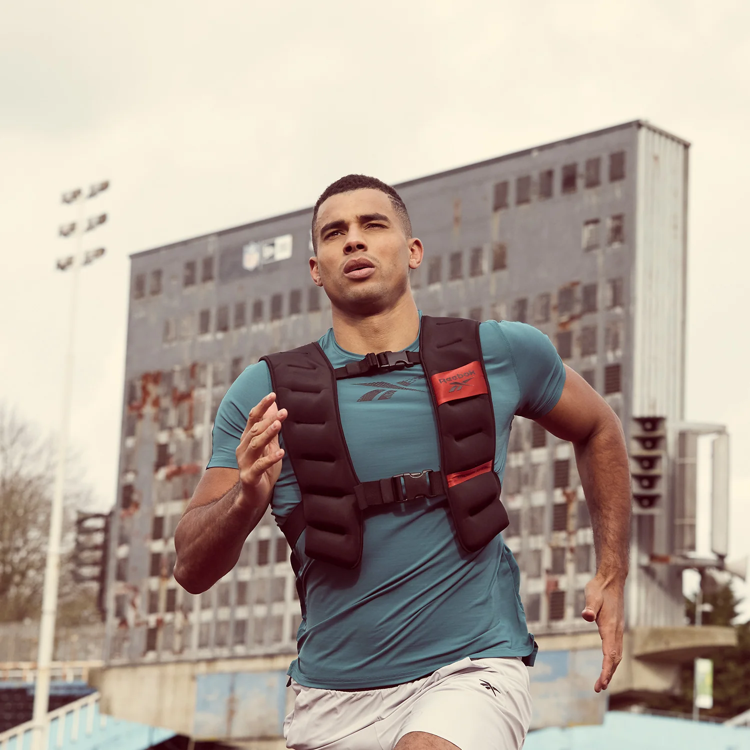 Reebok 10kg Strength Series Weight Vest - Nurns