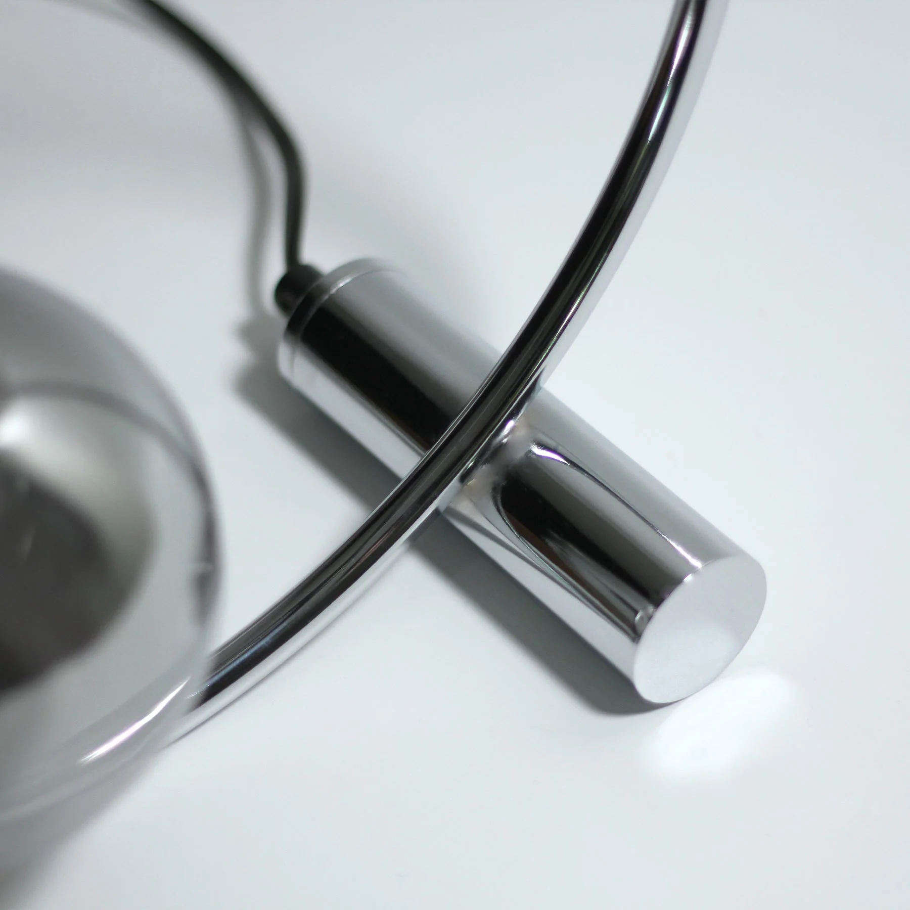 Industrial Table Lamp - Black - Nurns