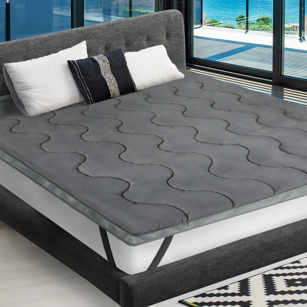 Queen Dreamz Pillowtop Mattress Topper Protector - Nurns