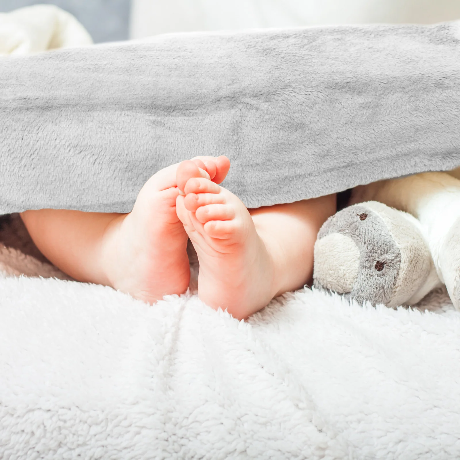 Wynter Throw Soft Blanket Plush - Light Grey - Nurns