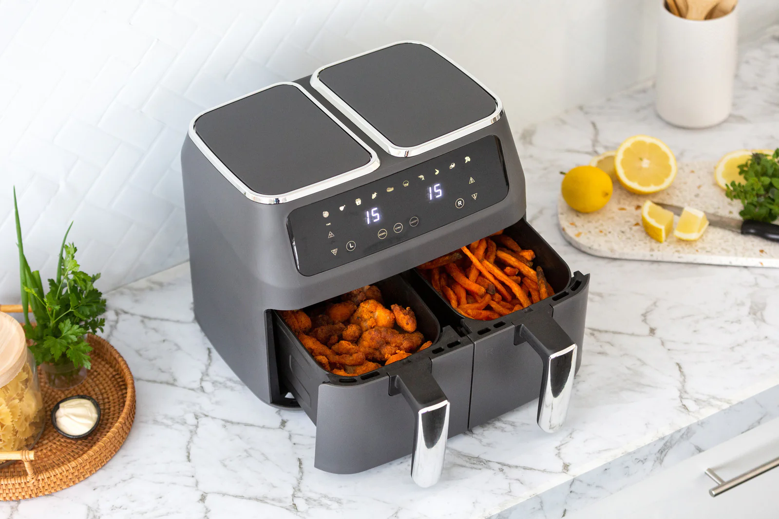 8L Dual Zone Digital Air Fryer with 200C, 10 Cooking Programs - Nurns