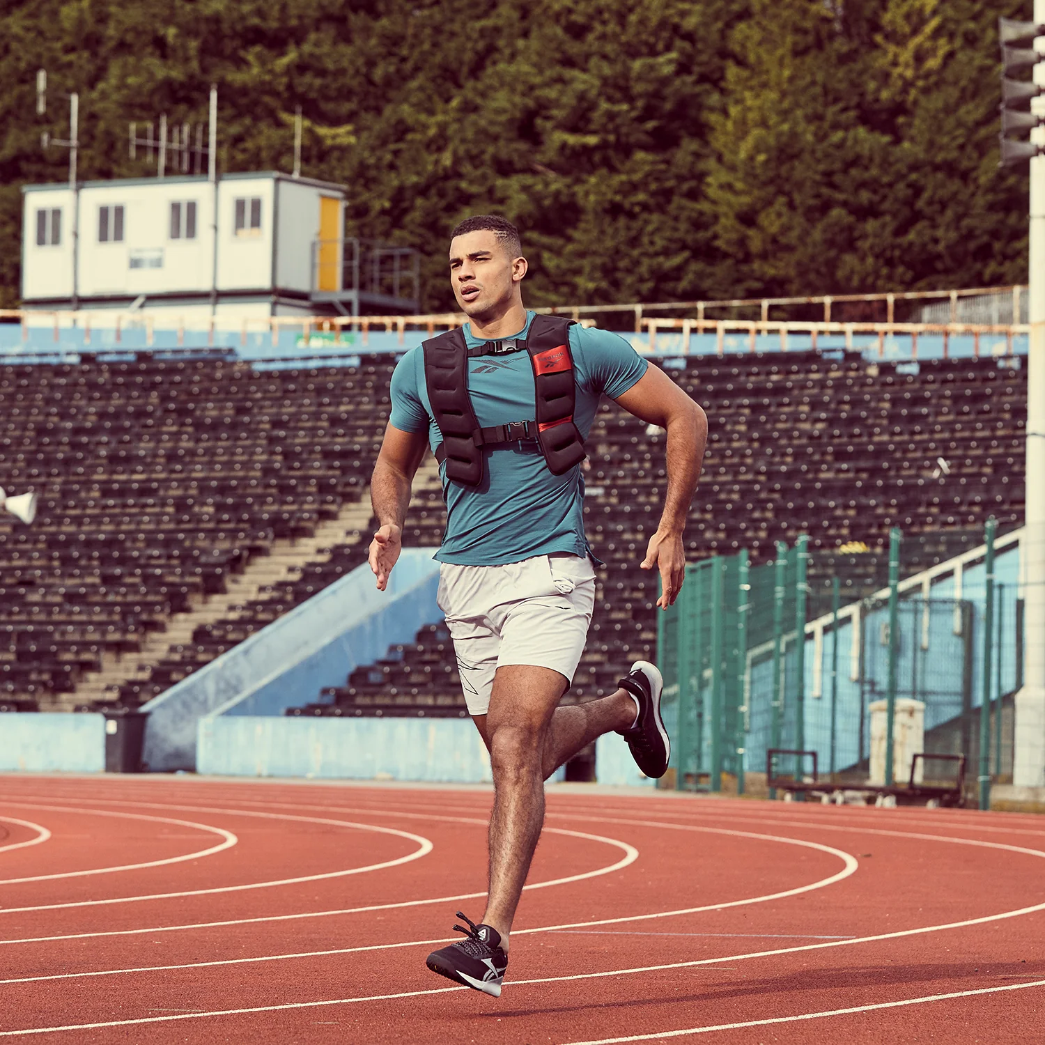 Reebok 10kg Strength Series Weight Vest - Nurns