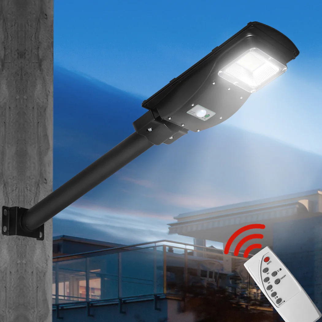 Solar Sensor LED Street Lights Flood 30W - Nurns