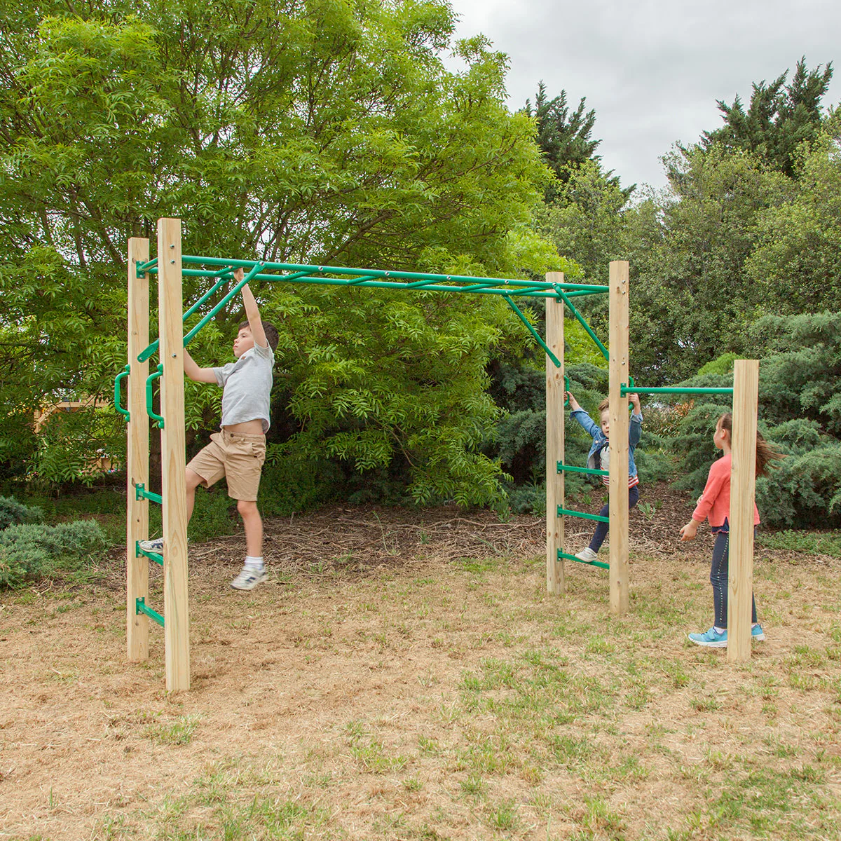 Kids Amazon 2.5m Monkey Bar Set - Nurns