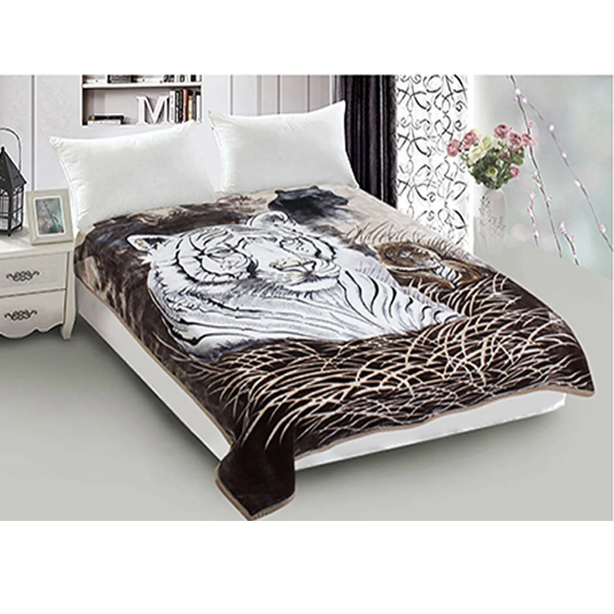 Whitney Throw Soft Blanket 800GSM Luxury Reversible Animal Mink Blanket Queen 200 x 240cm - White & Brown Tiger - Nurns