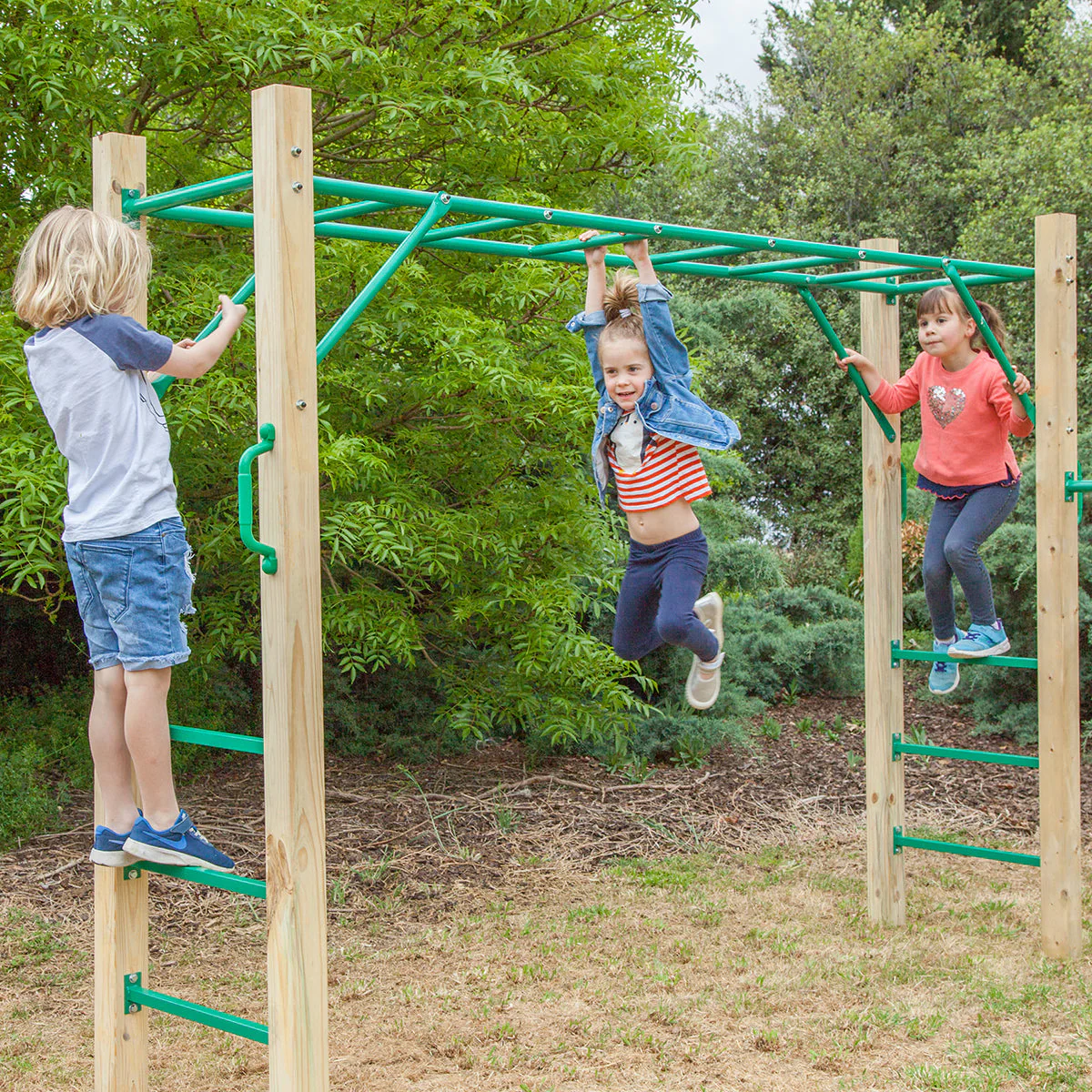 Kids Amazon 2.5m Monkey Bar Set - Nurns