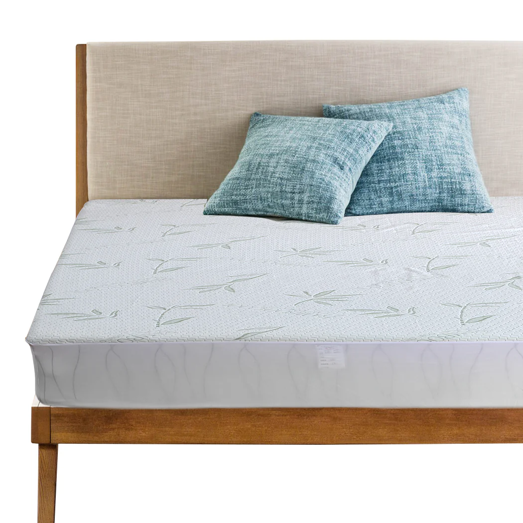 Queen DreamZ Fully Fitted Waterproof Mattress Protector - Nurns