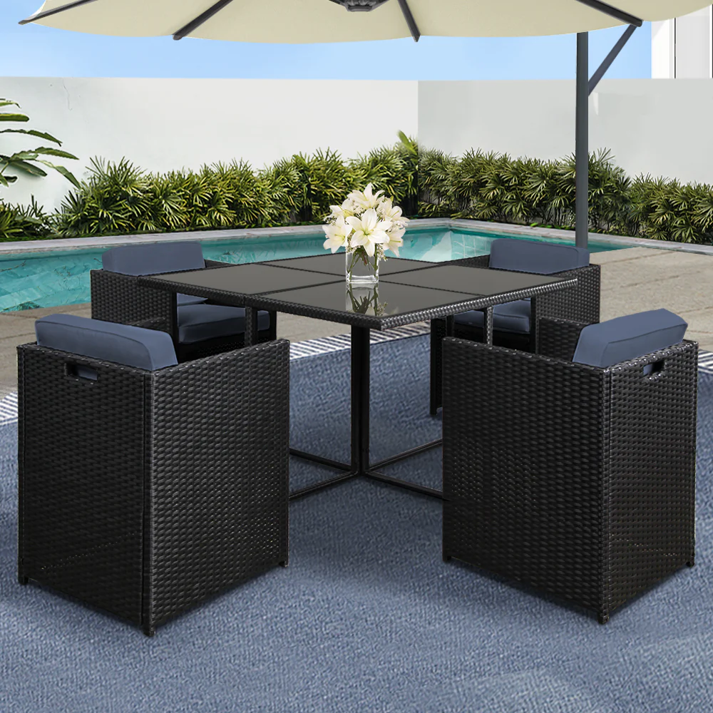 Corbridge 4-Seater Wicker 5-Piece Outdoor Dining Set - Black - Nurns