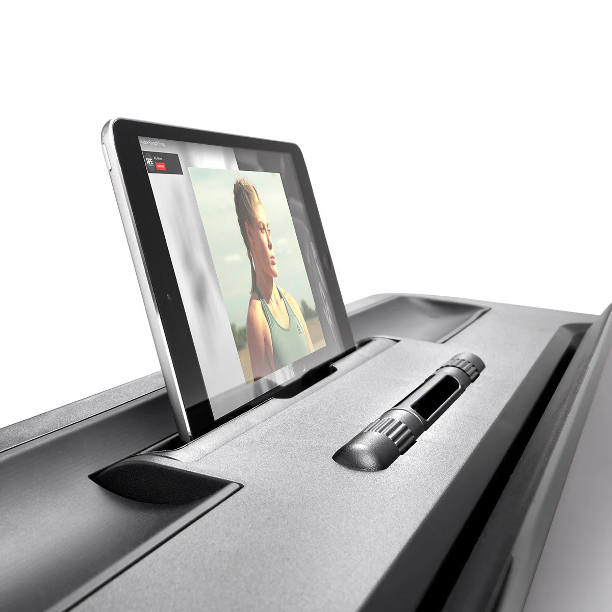 Reebok FR30z Float ride Treadmill in Black - Nurns