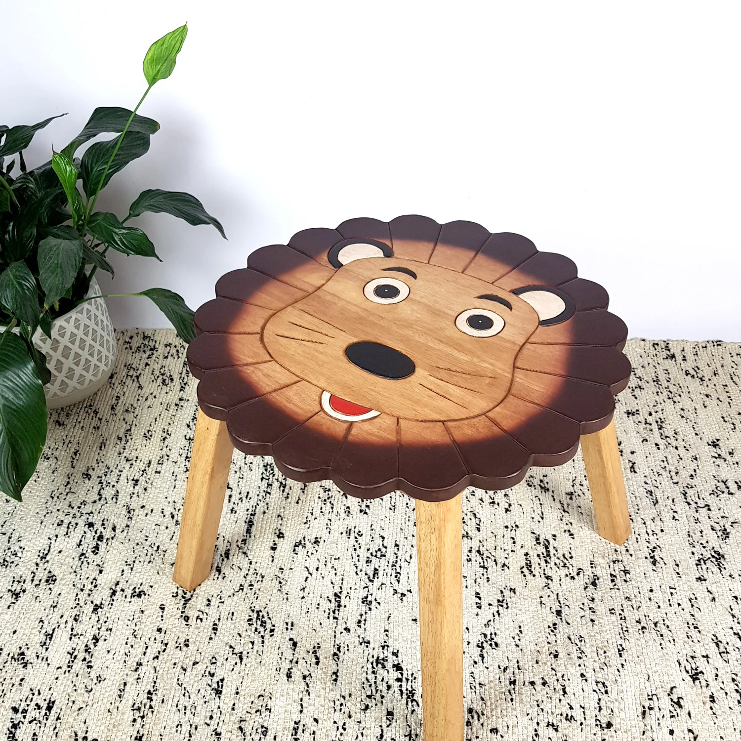 Kids Wooden Table Lion - Nurns